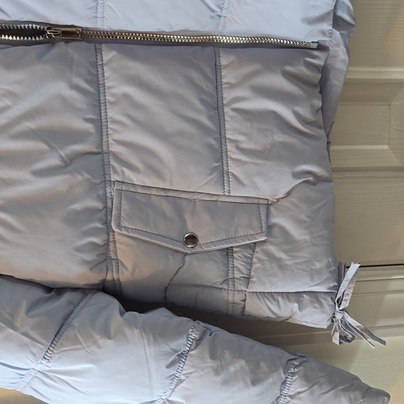 MARALYN & ME BRAND WOMENS JUNIOR SIZE BLUE FAUX FUR HOODED ZIPPERED COAT SIZE XL - Picture 6 of 16